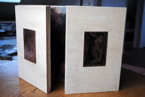 Triptyque portatif I (fermé) / 